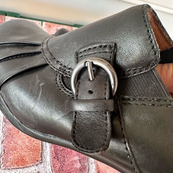 Earth Spirit women’s black leather heels size 9.5 - Picture 5 of 8